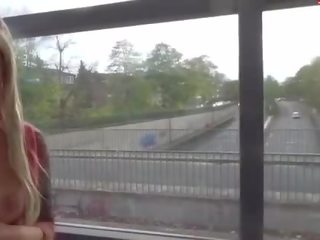 Lena-Loch - Public - Blowjob am Bahnsteig und Cumshot